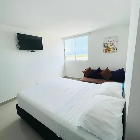 Beachfront With Stunning Infinity Pool * Cartagena